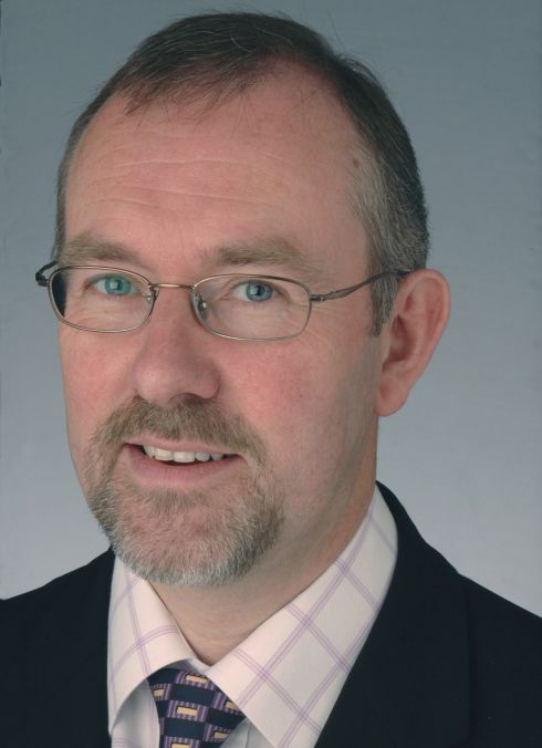 IDC expert - Phillip Carnelley