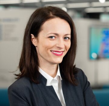 How can banks win over SMEs?